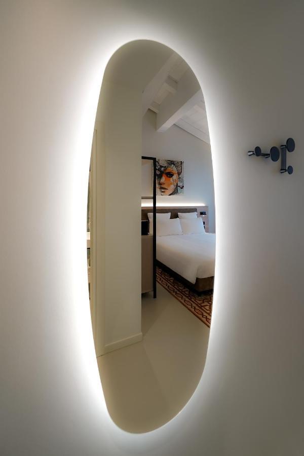 Bergamo Inn 21 Eksteriør billede A room at the hotel